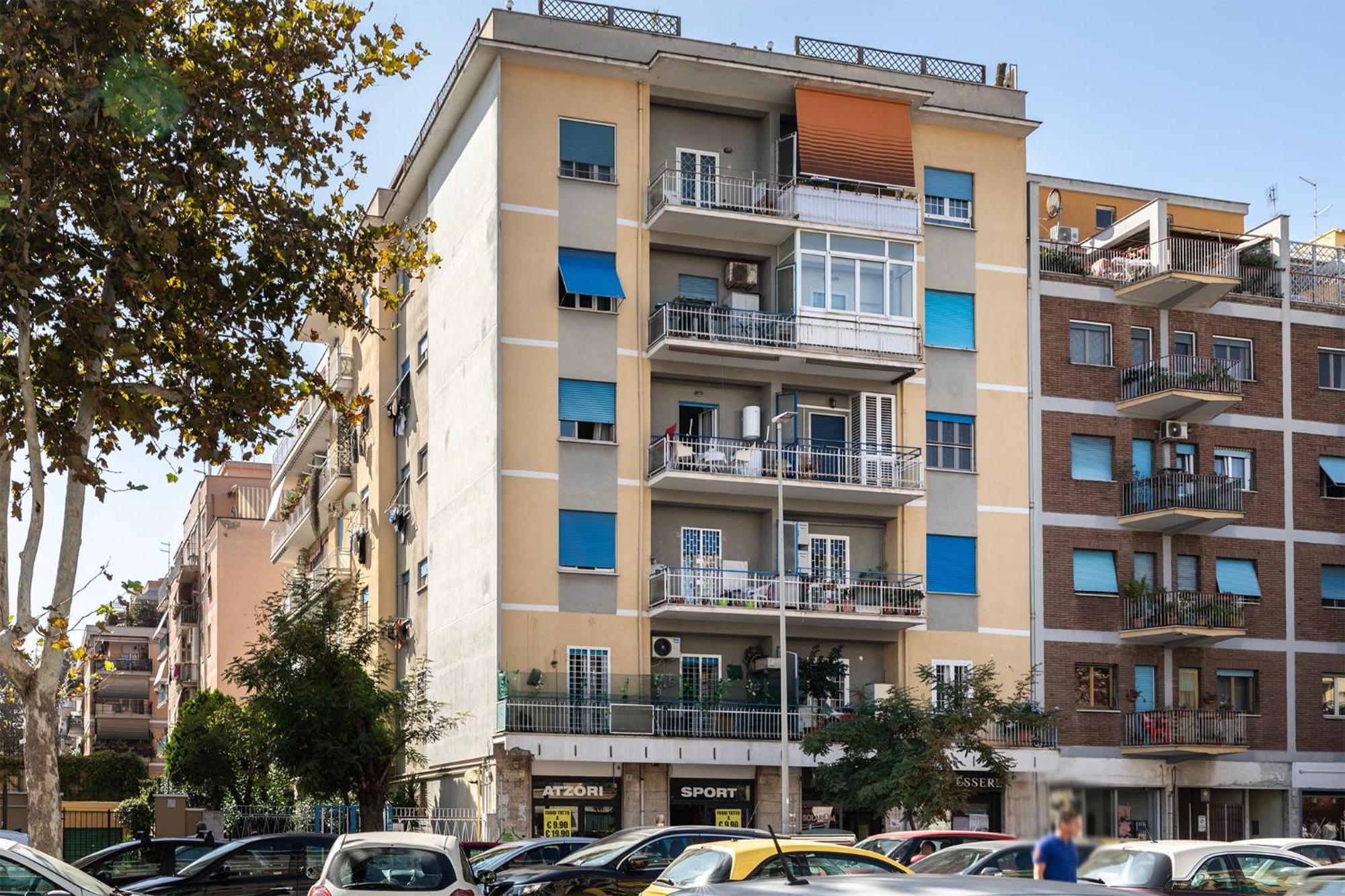 Riva Serena Lido di Ostia Luaran gambar